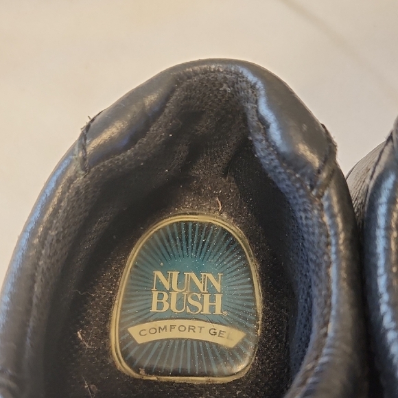 Nunn Bush Black Leather Men's Oxfords - Picture 6 of 11